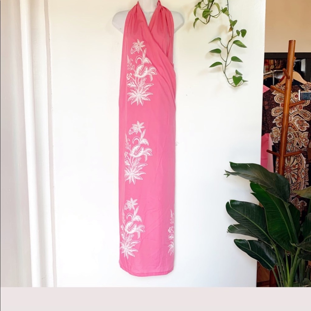 Vintage Beach Wrap
